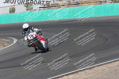 media/Apr-20-2025-AHRMA (Sun) [[393a79c373]]/Race/Group 11 early race/Turn 4b/